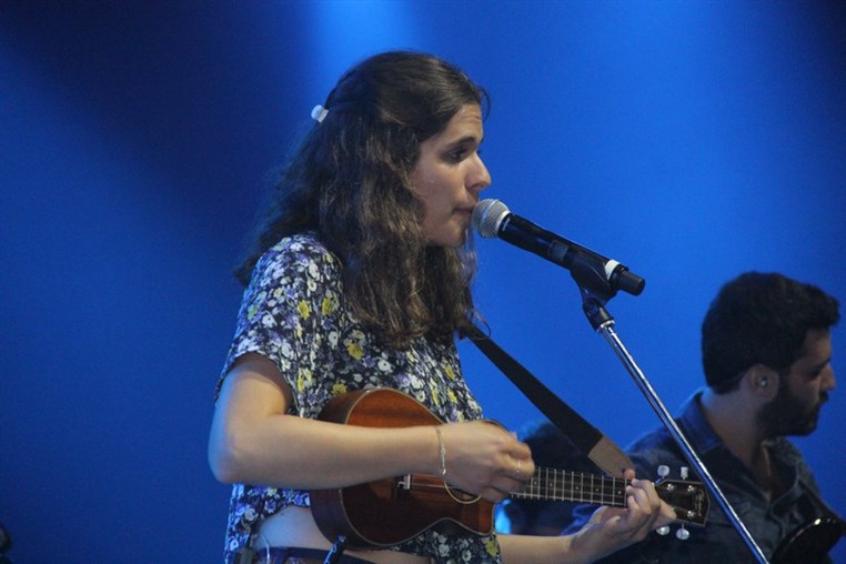 Angus & Julia Stone at Beirut Holidays 